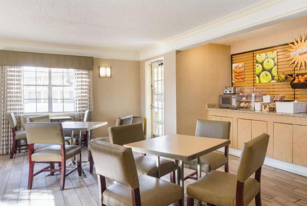 La Quinta Inn by Wyndham Denver Cherry Creek Image 14