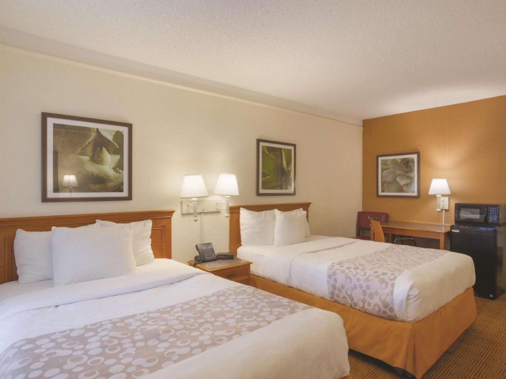 La Quinta Inn by Wyndham Denver Cherry Creek Image 30