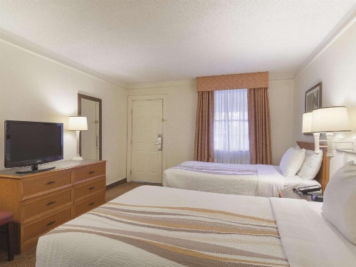 La Quinta Inn by Wyndham Denver Cherry Creek image 42